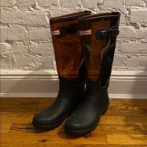 Hunter rain boots - black/amber translucent! Sz 9